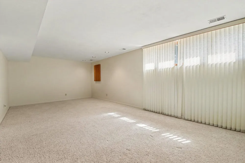 2779 Mulford Drive SE Grand Rapids, MI 49546