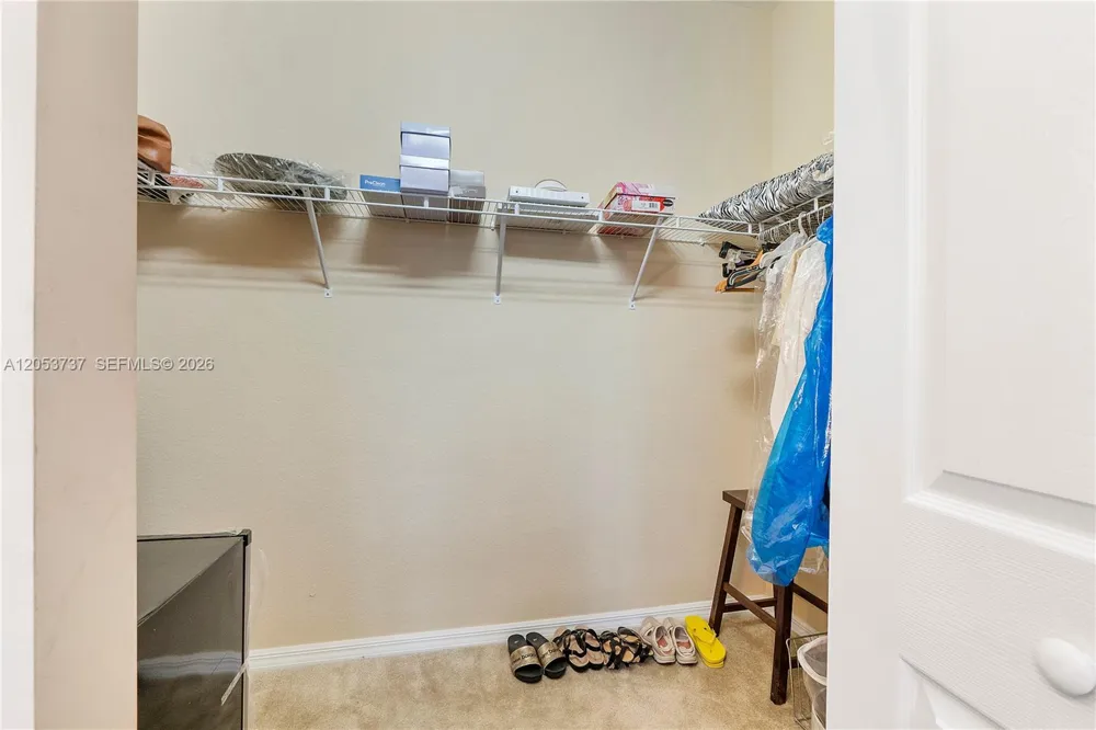 2851 W Prospect Rd #1307 Tamarac, FL 33309