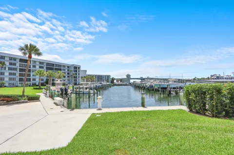 1648 Jupiter Cove Drive #214