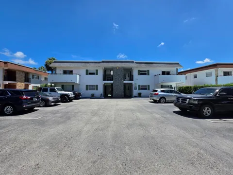 214 SW 1ST STREET #I-2