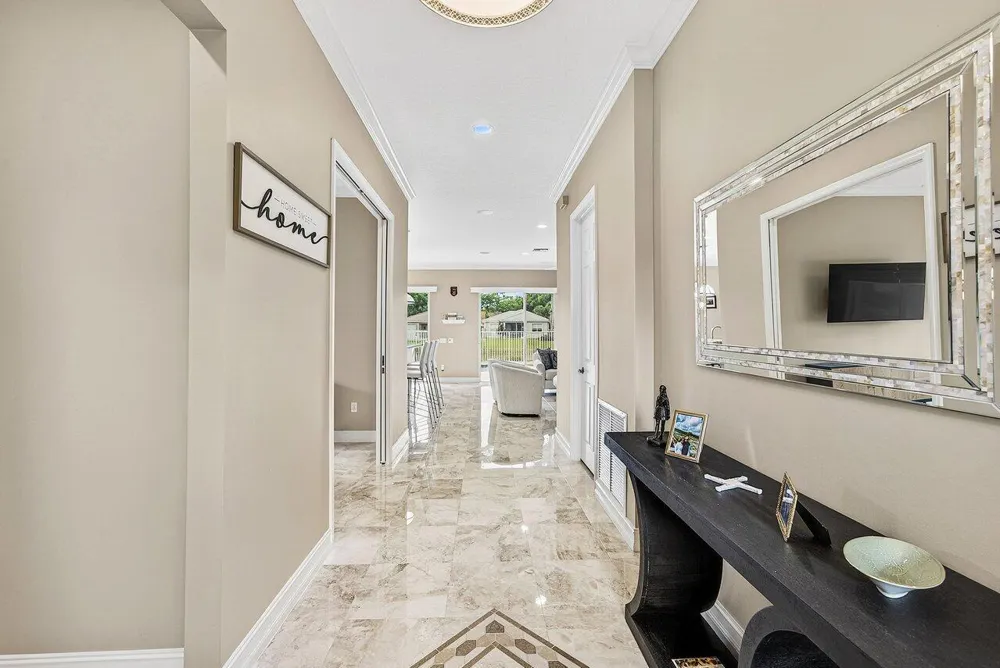 10888 Deer Park Lane Boynton Beach, FL 33437