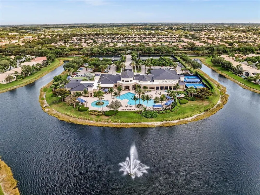 10888 Deer Park Lane Boynton Beach, FL 33437