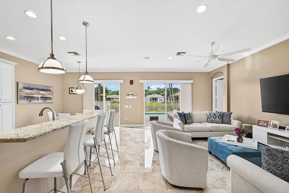 10888 Deer Park Lane Boynton Beach, FL 33437