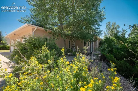 19558 Fox Trail Way