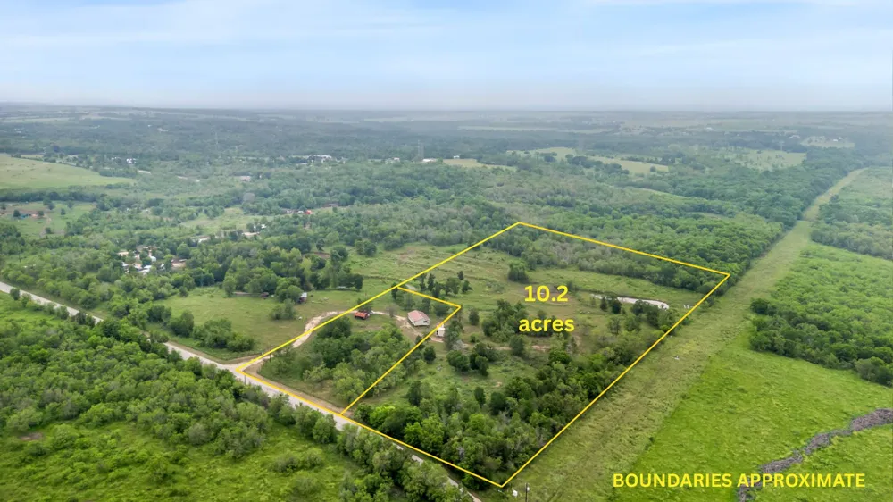 1515 Upper Elgin River Road #2 Elgin, TX 78621