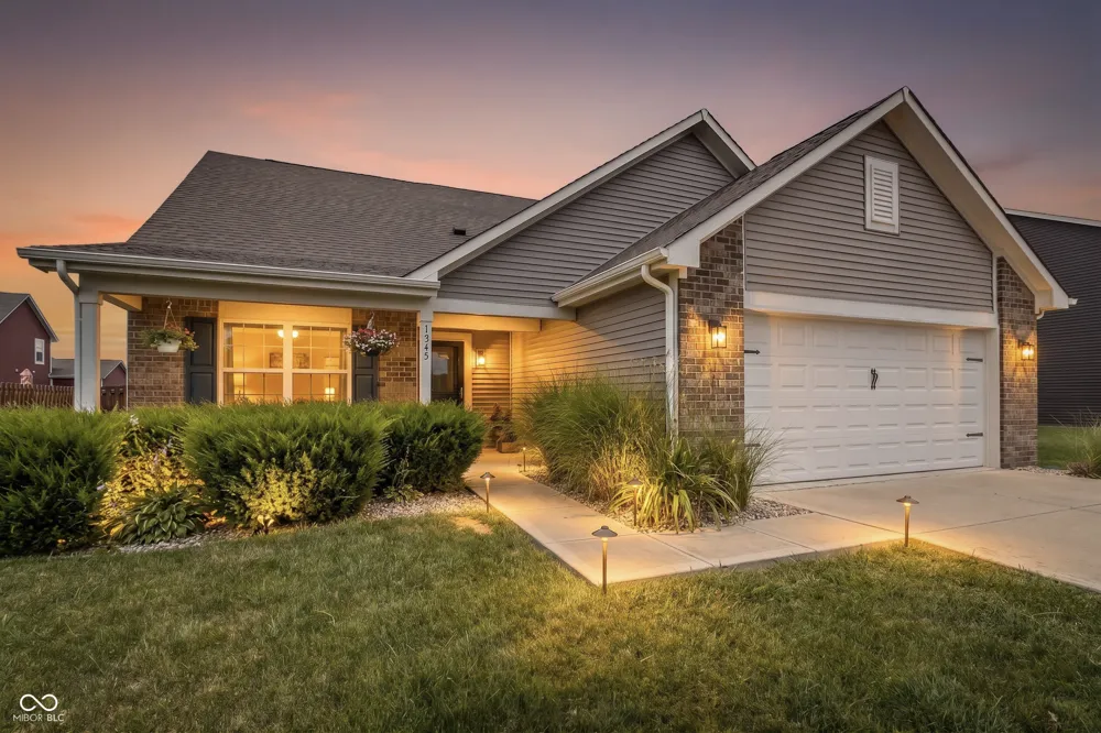 1345 W Jade Drive Fortville, IN 46040