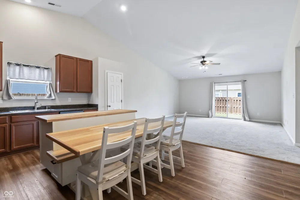 1345 W Jade Drive Fortville, IN 46040