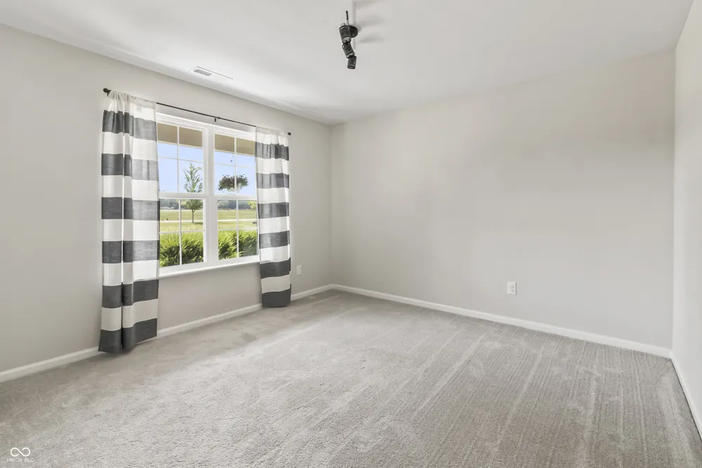1345 W Jade Drive Fortville, IN 46040