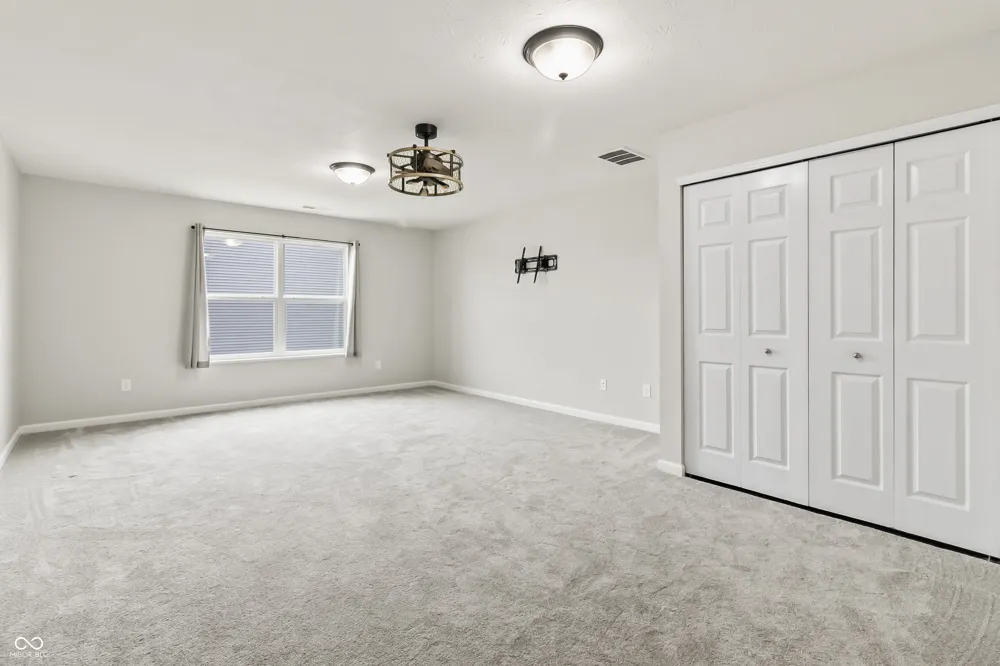 1345 W Jade Drive Fortville, IN 46040