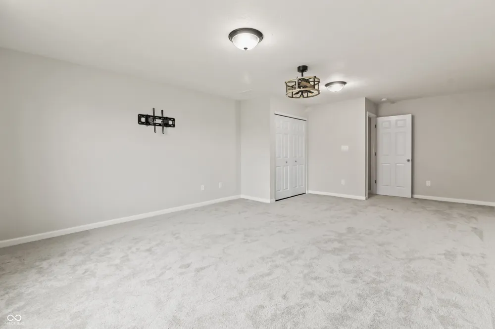 1345 W Jade Drive Fortville, IN 46040