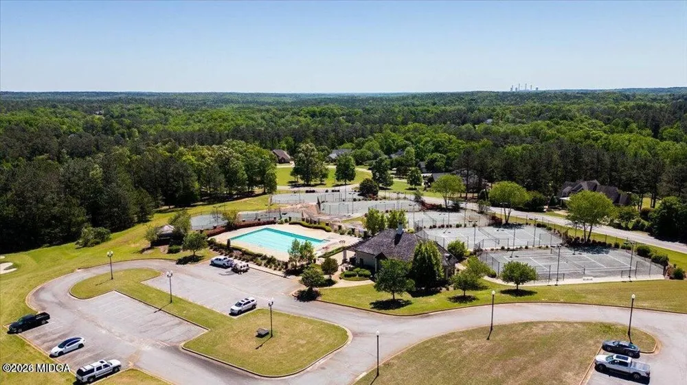 207 Forest Pointe Drive Forsyth, GA 31029