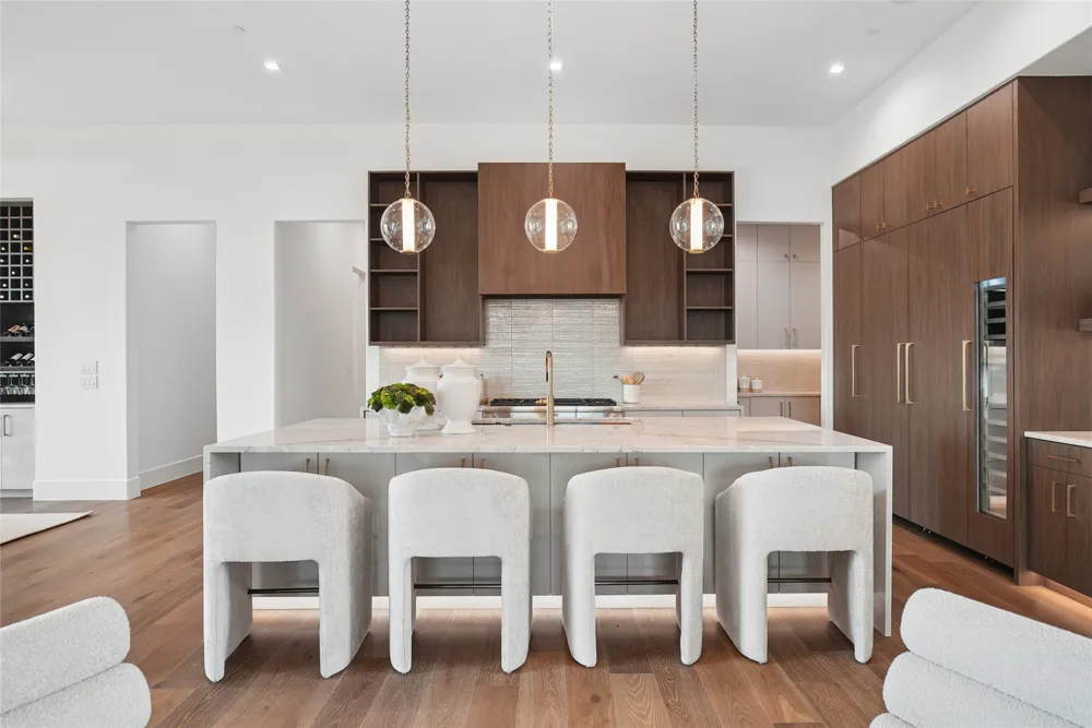 60 Cardona Westlake, TX 76262