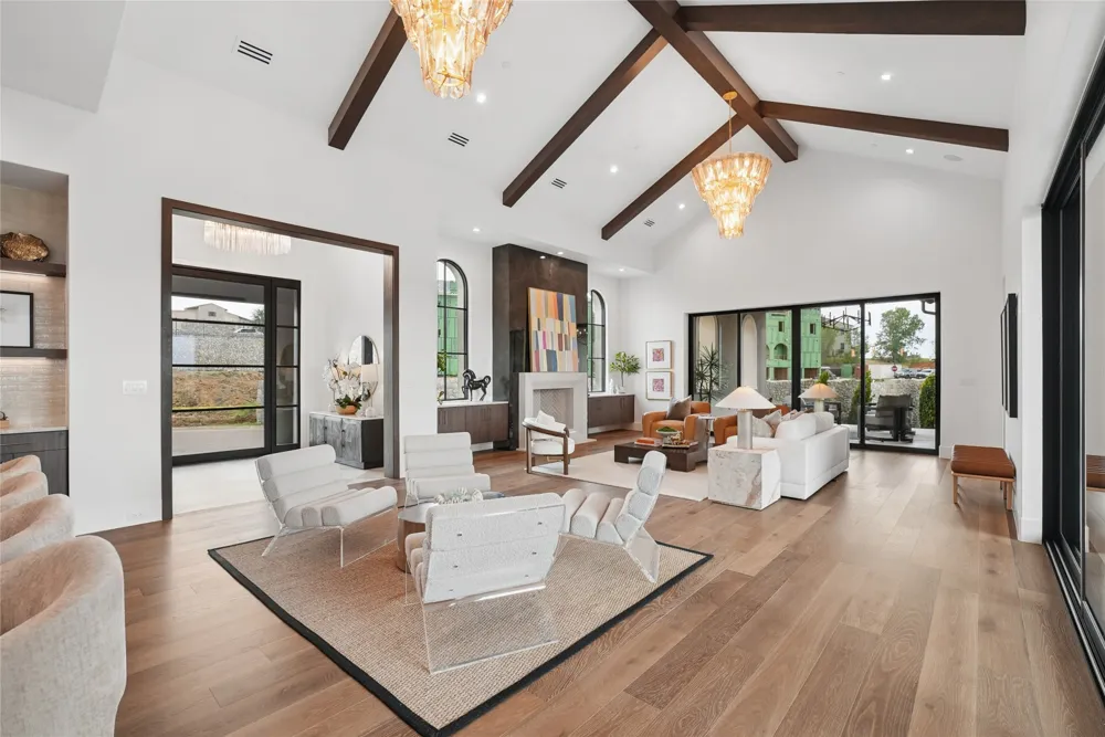 60 Cardona Westlake, TX 76262