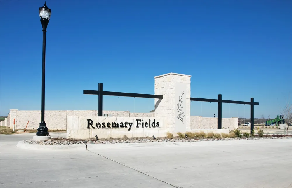 429 Avian Way Godley, TX 76044