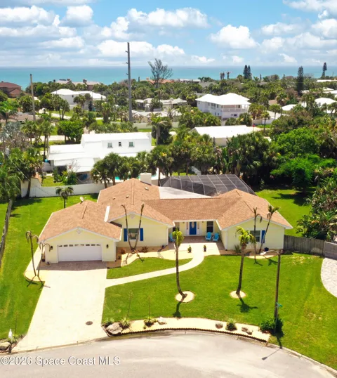 325 Hibiscus Trail