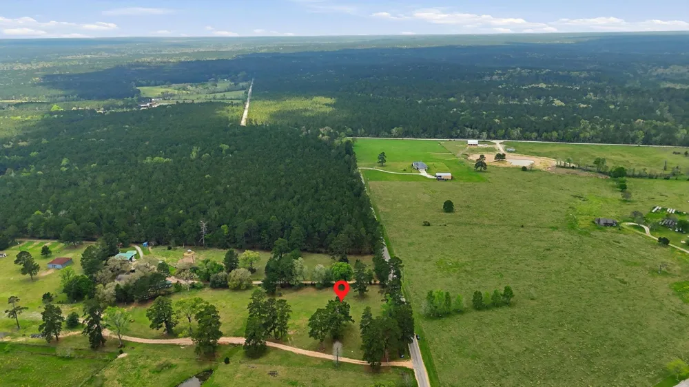 882 Four Notch Road Huntsville, TX 77340