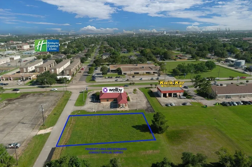 1100 6th Street La Porte, TX 77571