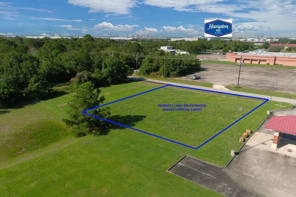 1100 6th Street La Porte, TX 77571