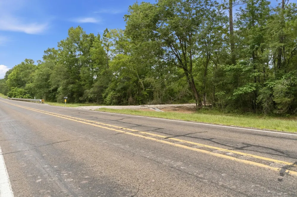 9983 Us Hwy 287 E Corrigan, TX 75939