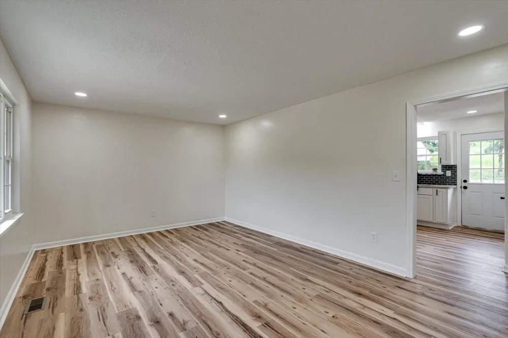 7446 Davis Mill Circle Harrison, TN 37341