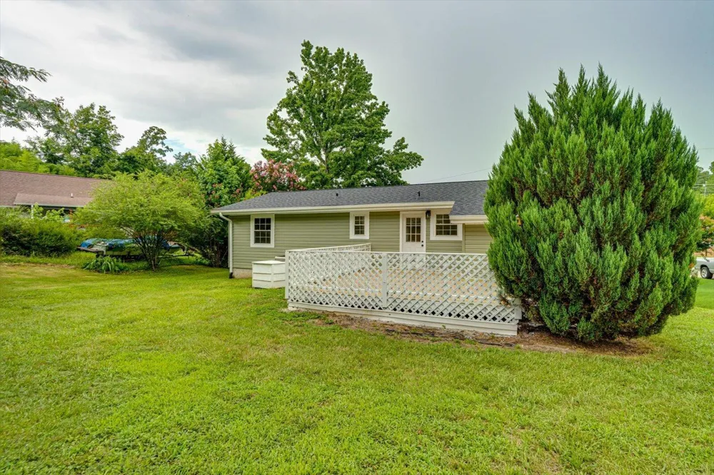 7446 Davis Mill Circle Harrison, TN 37341