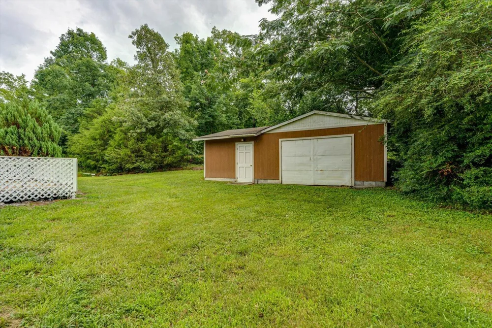 7446 Davis Mill Circle Harrison, TN 37341