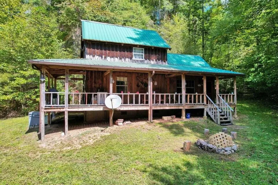 230 Big Towee Road Reliance, TN 37369