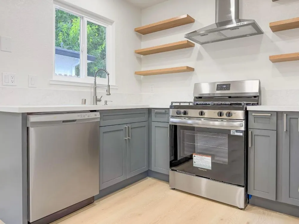 7804 37th Sacramento, CA 95824