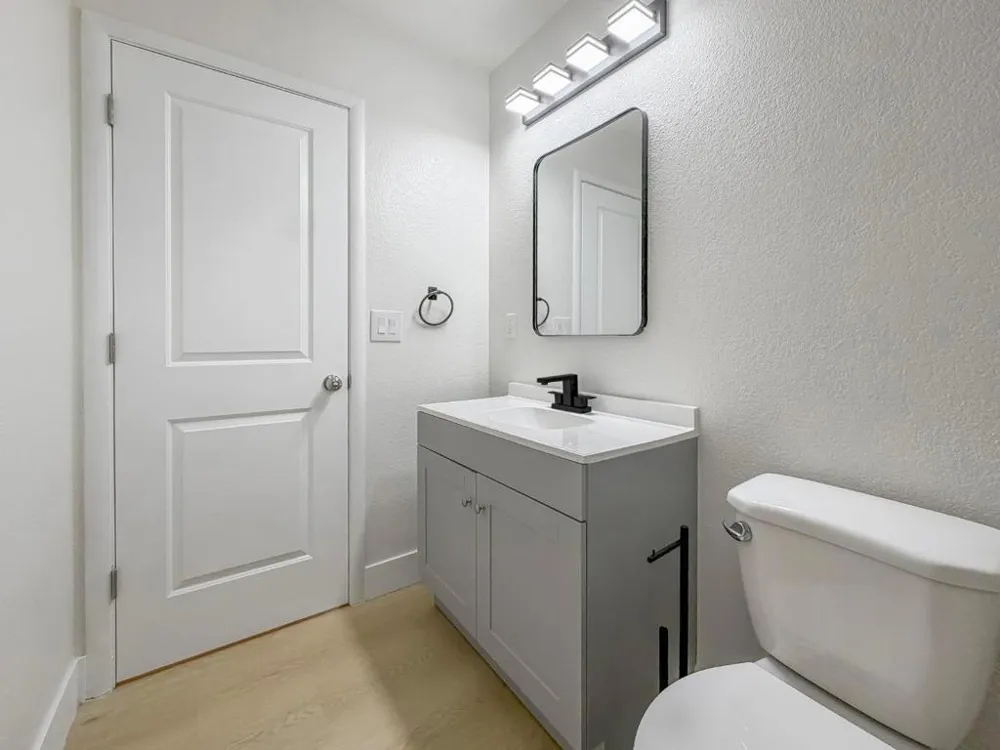 7804 37th Sacramento, CA 95824