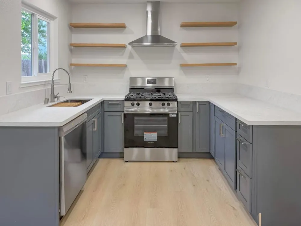 7804 37th Sacramento, CA 95824