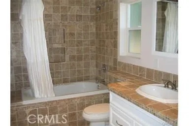 6724 Jumilla Avenue Winnetka, CA 91306