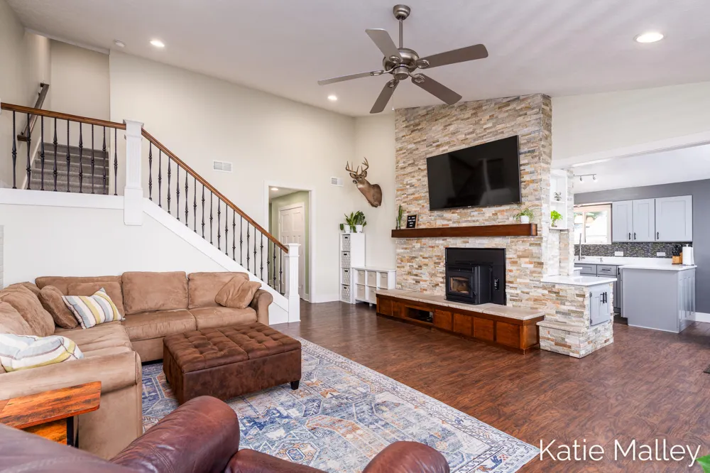 7353 Davies Drive NE Rockford, MI 49341