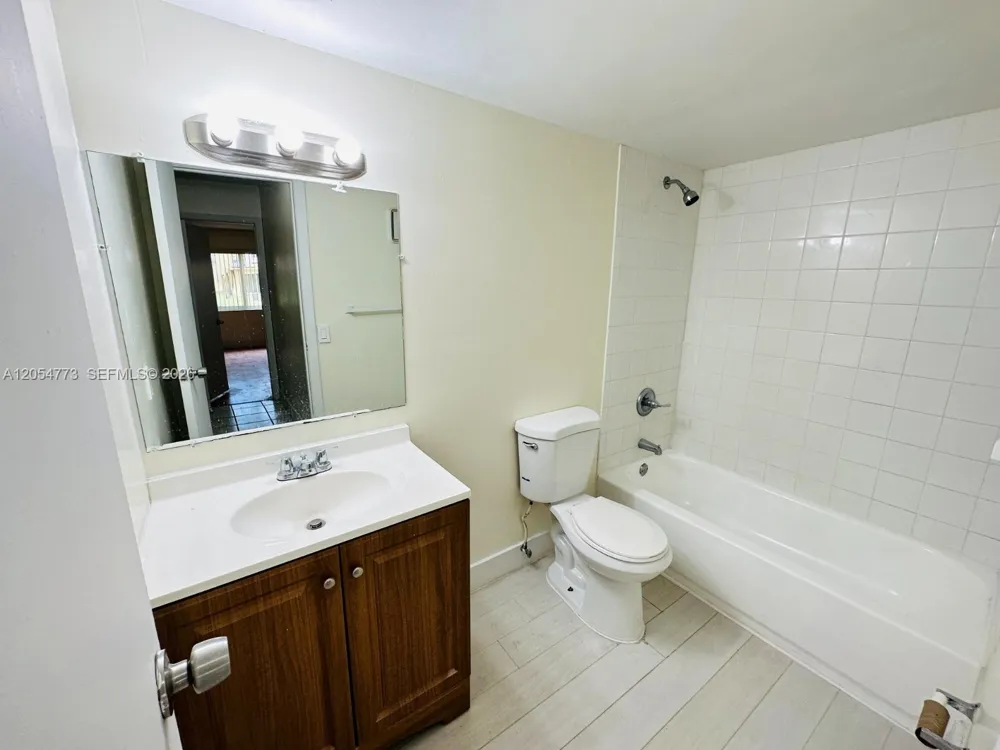 505 NW 177th St #131 Miami Gardens, FL 33169