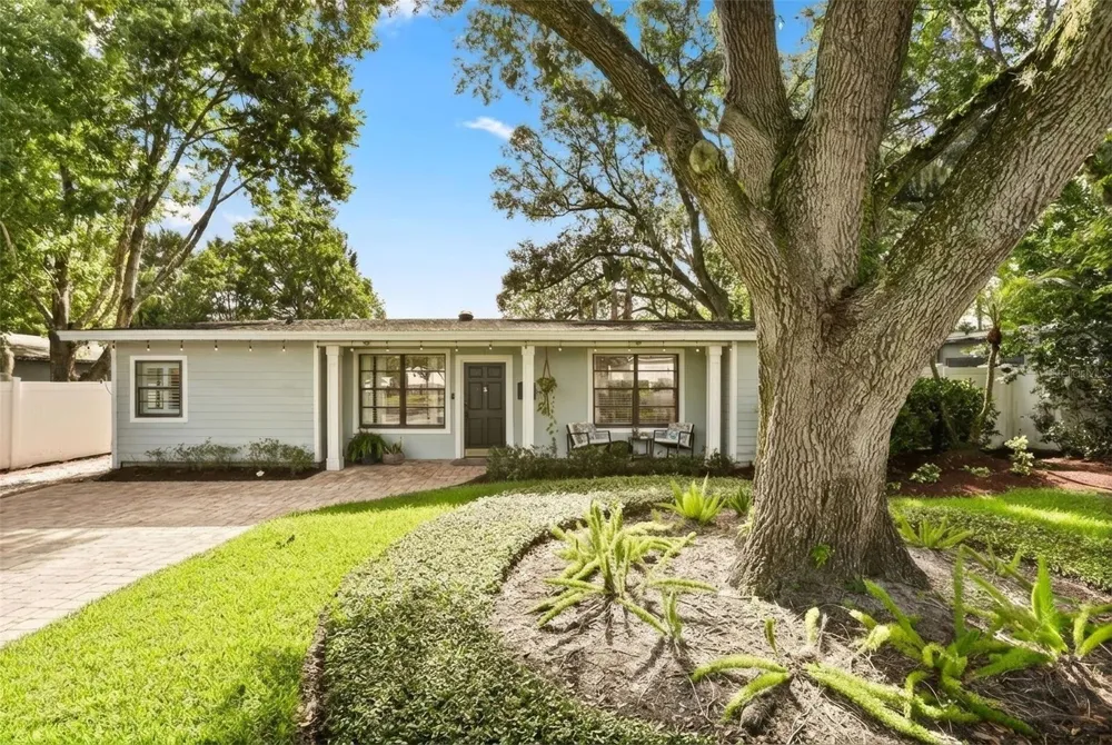 1562 ARBOR PARK DRIVE Winter Park, FL 32789