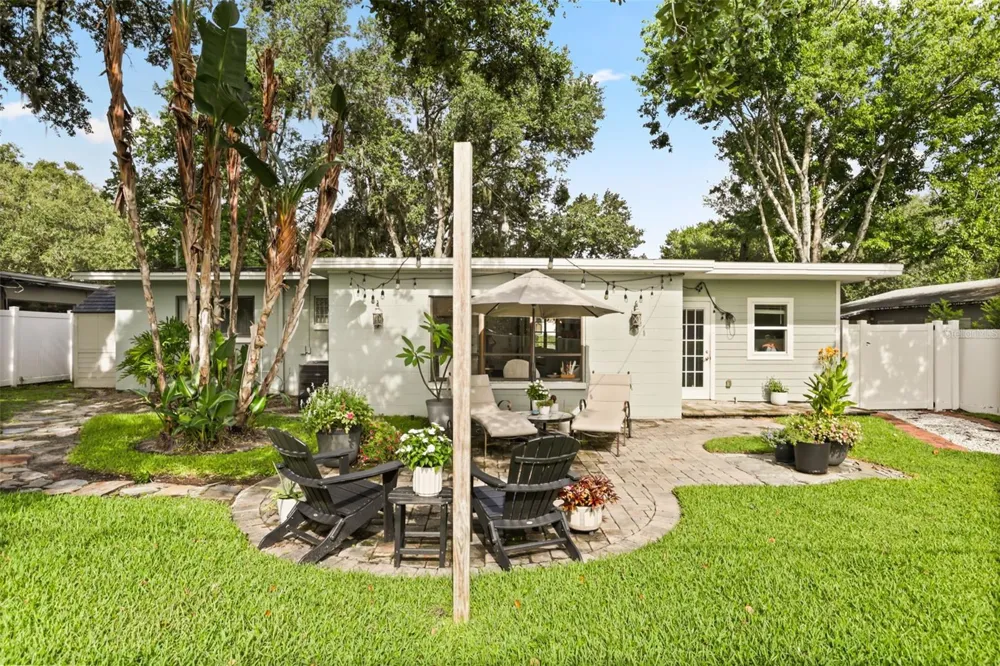 1562 ARBOR PARK DRIVE Winter Park, FL 32789
