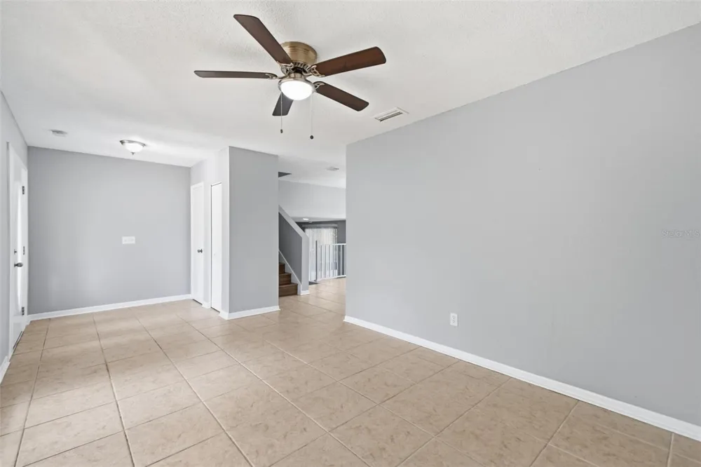 1200 LAKE VALRICO LANE Valrico, FL 33594