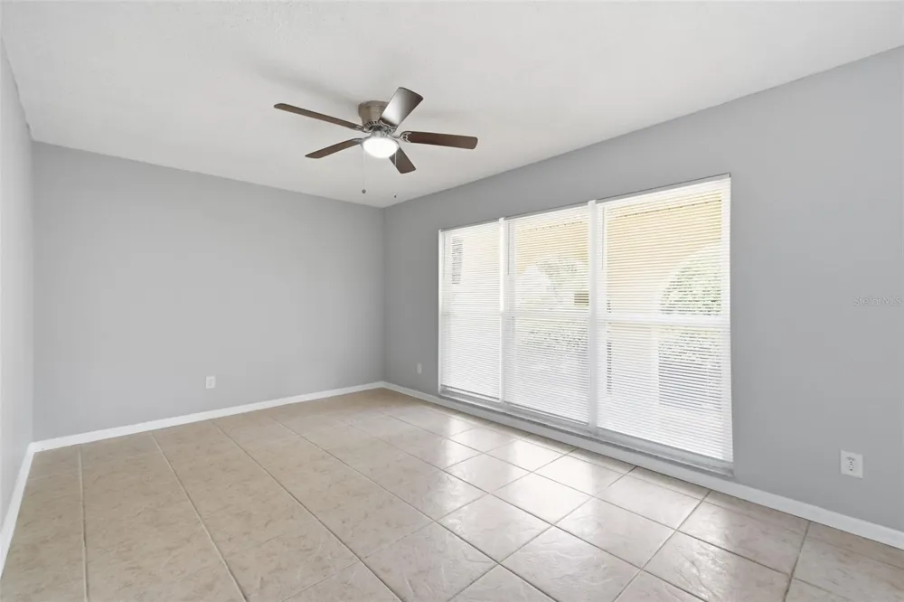 1200 LAKE VALRICO LANE Valrico, FL 33594