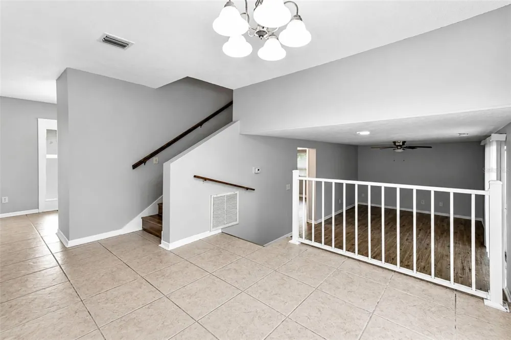 1200 LAKE VALRICO LANE Valrico, FL 33594