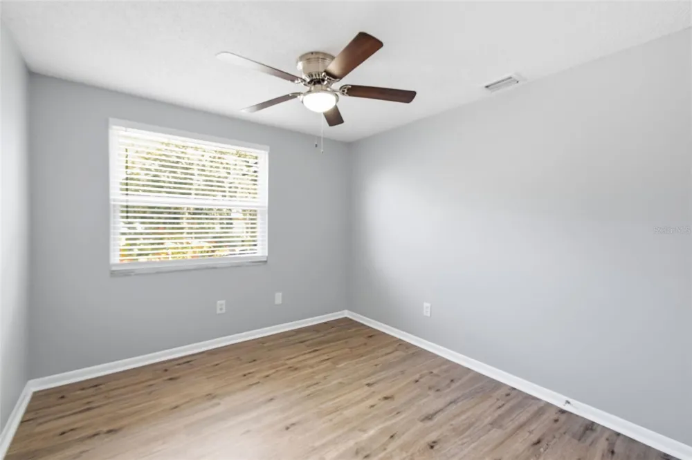 1200 LAKE VALRICO LANE Valrico, FL 33594