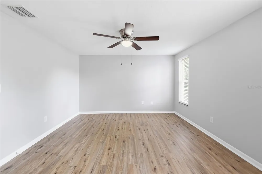 1200 LAKE VALRICO LANE Valrico, FL 33594