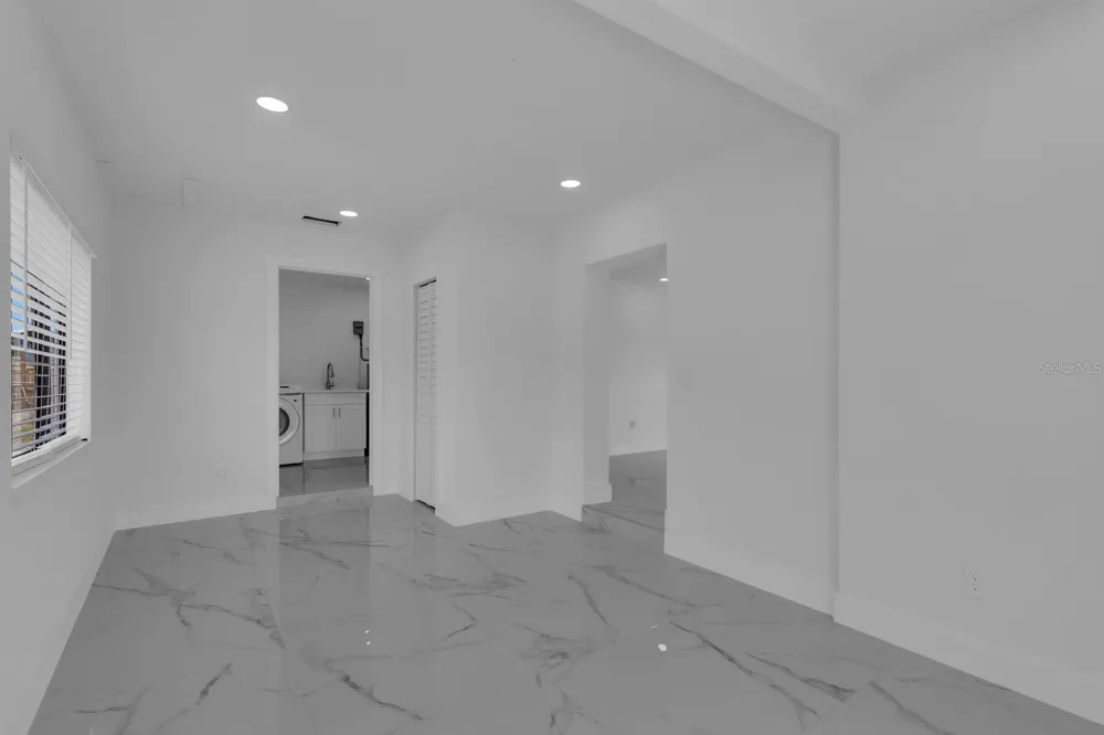 2322 VINCENT ROAD Orlando, FL 32817