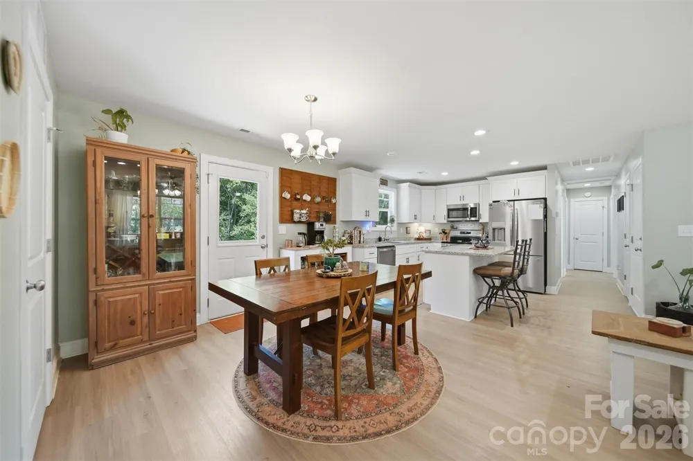 2370 Ellen Street Granite Falls, NC 28630