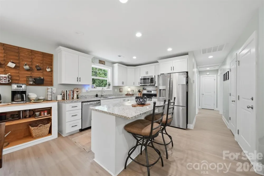 2370 Ellen Street Granite Falls, NC 28630