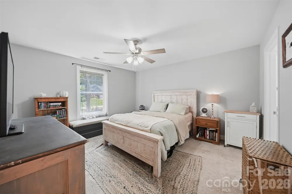 2370 Ellen Street Granite Falls, NC 28630