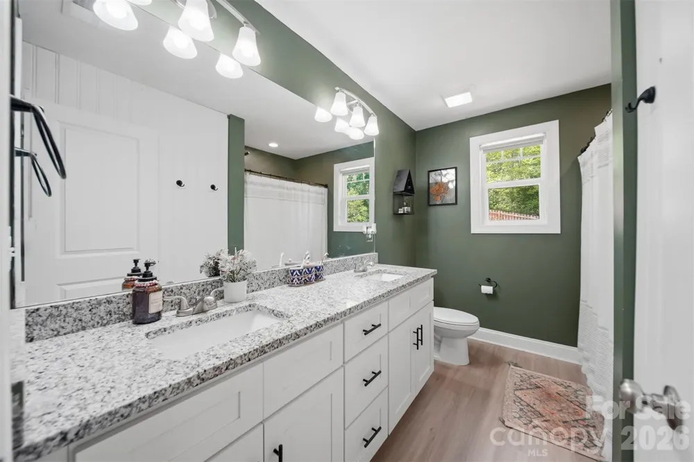 2370 Ellen Street Granite Falls, NC 28630