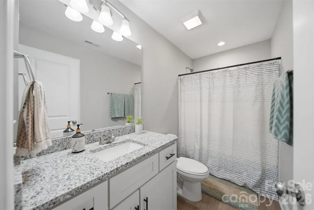 2370 Ellen Street Granite Falls, NC 28630