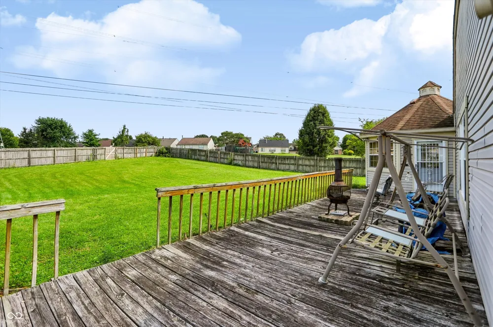 337 Stoneybrook Grove Drive Greenwood, IN 46142