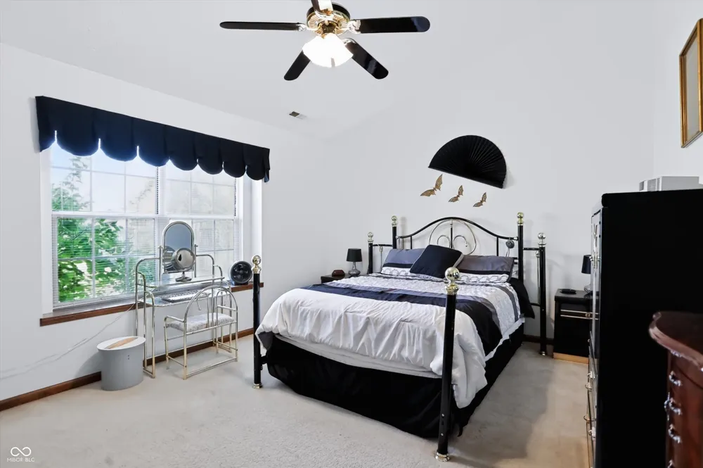 337 Stoneybrook Grove Drive Greenwood, IN 46142