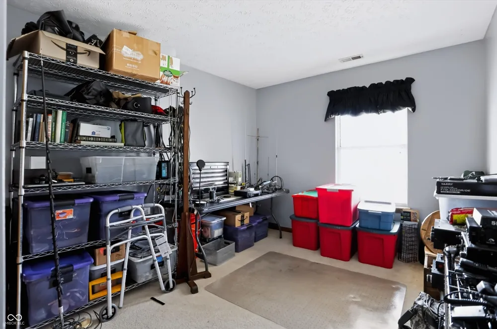337 Stoneybrook Grove Drive Greenwood, IN 46142