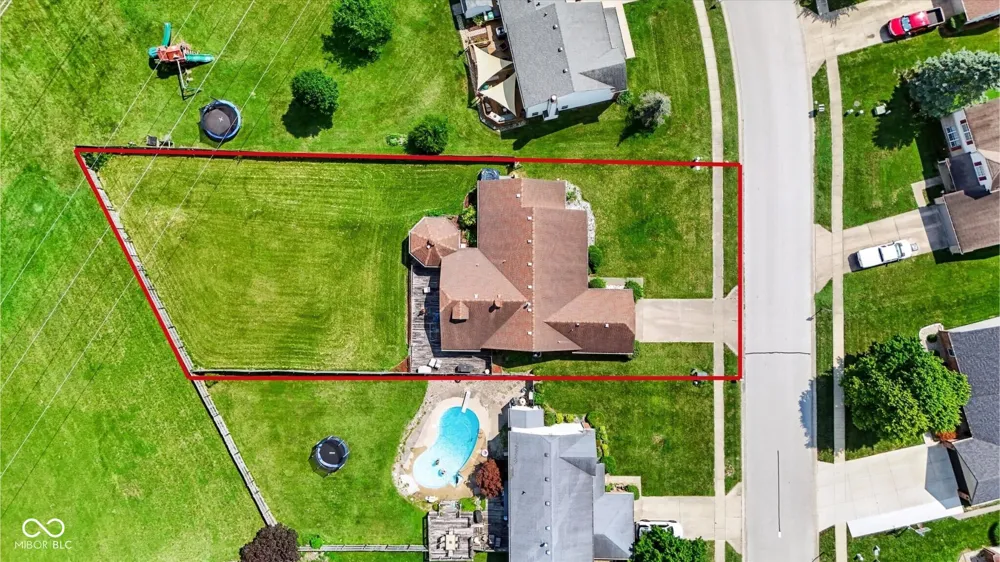 337 Stoneybrook Grove Drive Greenwood, IN 46142